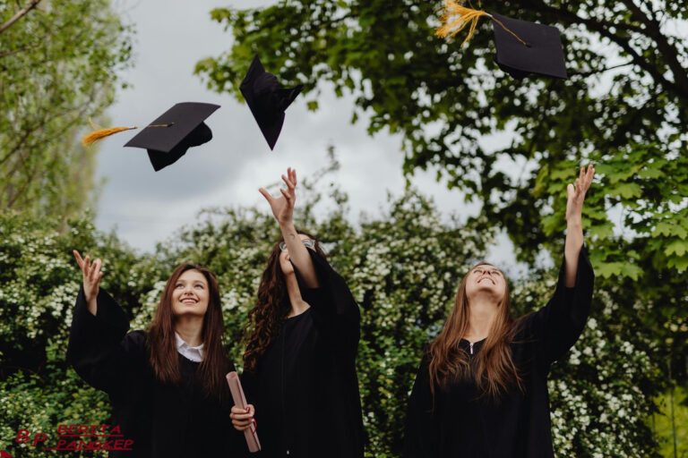 10-jurusan-kuliah-yang-lulusannya-dapat-gaji-paling-tinggi