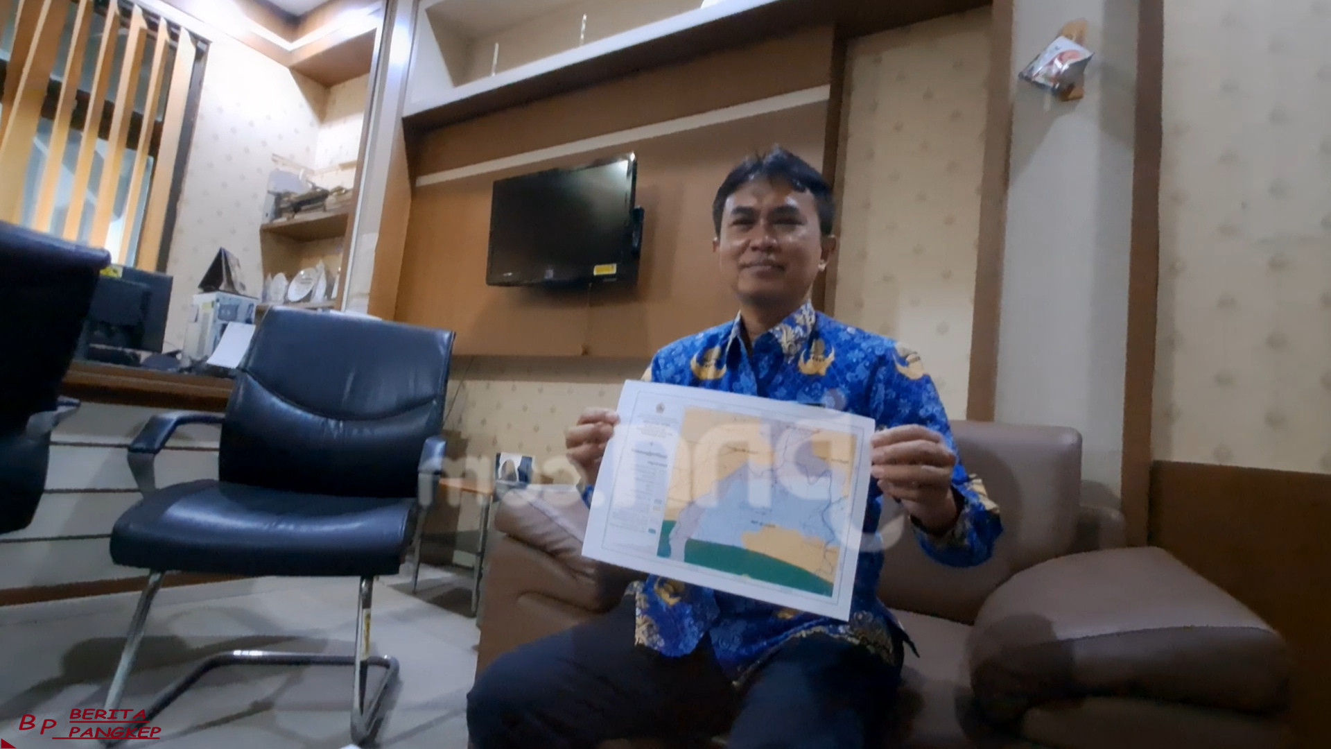 2-jalur-patahan-aktif-timbulkan-tanjakan-trangkil-semarang-retak