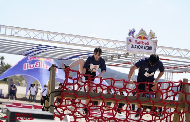2-mahasiswa-indonesia-bersinar-di-ajang-red-bull-ibiza-royale-spanyol
