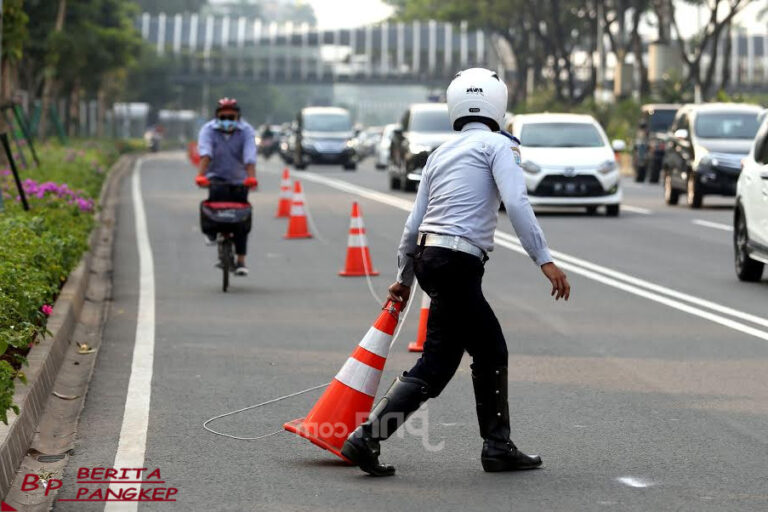 b2w-kritik-acara-gowes-bareng-pramono-anung-singgung-soal-rute-berbahaya