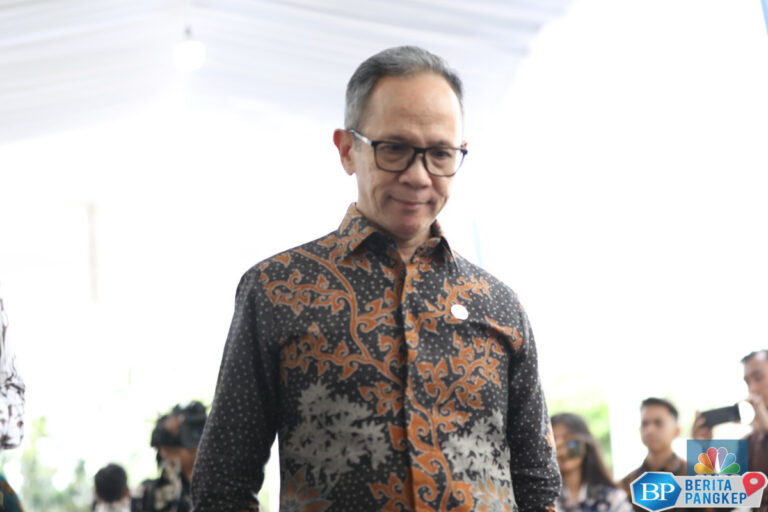 bos-ojk-kredit-perbankan-bisa-tumbuh-9-11-di-2025