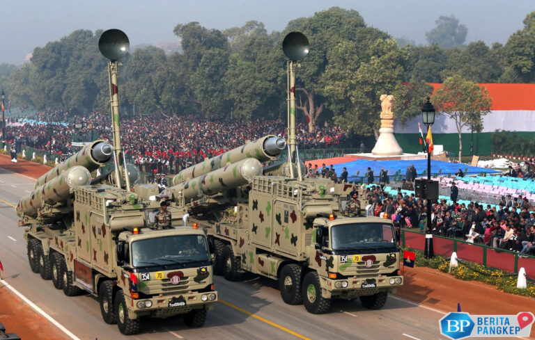 dua-negara-nuklir-ini-siap-bentrok-sebut-mulai-serangan-dalam-24-jam