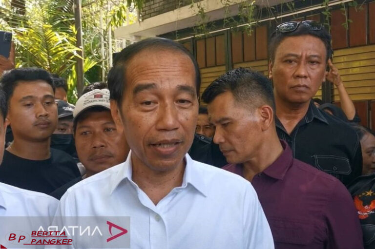 jokowi-tolak-tunjukkan-ijazah-ke-tpua-tak-ada-kewajiban