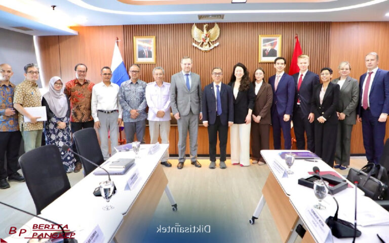 mendiktisaintek-bertemu-wakil-menteri-rusia-hasilnya-ini