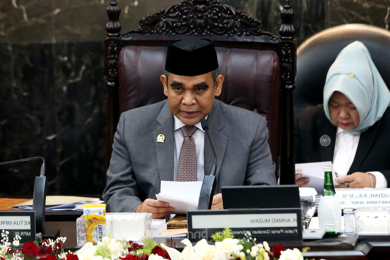menteri-merapat-ke-rumah-jokowi-muzani-gerindra-pak-prabowo-tidak-merasa-terganggu