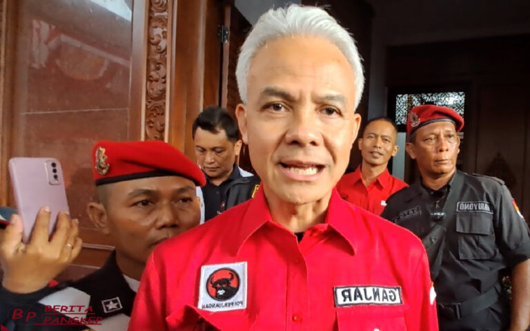 menteri-prabowo-sebut-jokowi-bos-ganjar-khawatir-ada-matahari-kembar