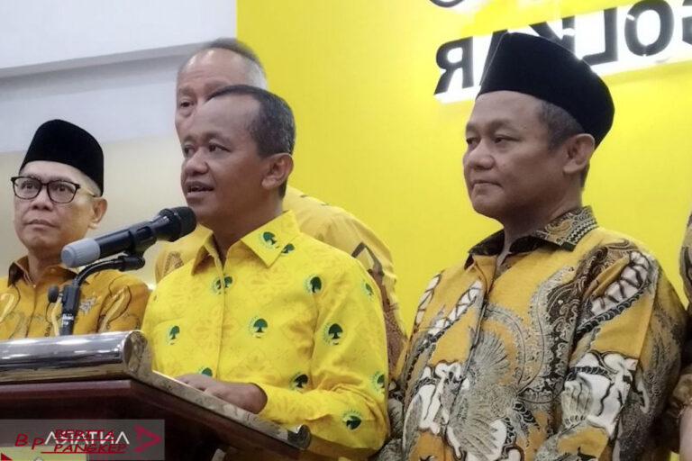 sarmuji-golkar-pastikan-hadir-jika-pemerintah-ajak-diskusi-soal-ruu-perampasan-aset