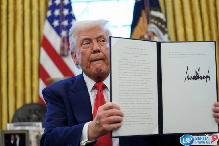 tok-trump-teken-perintah-eksekutif-bantu-otomotif-dari-tarif-mencekik