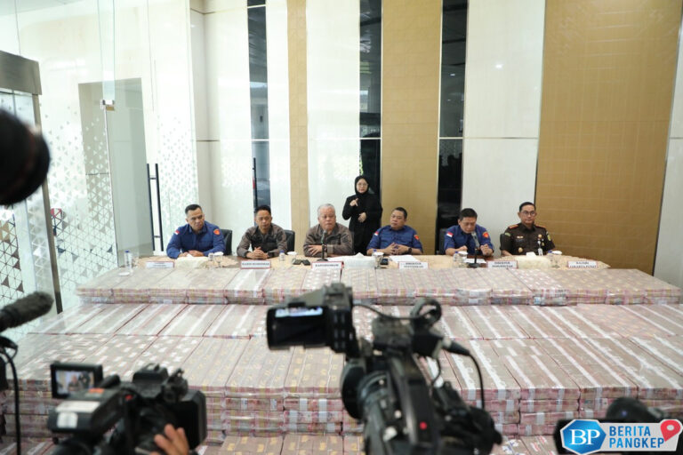 begini-penampakan-tumpukan-uang-rp-479-m-perkara-tppu-duta-palma-group