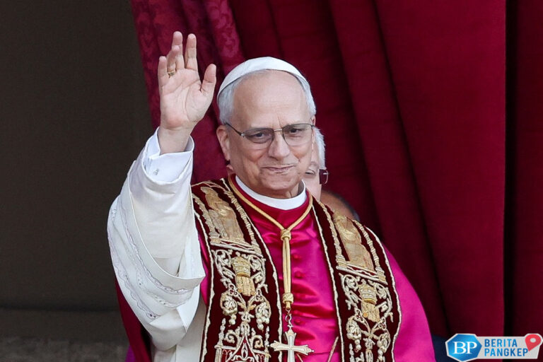 benarkah-terpilihnya-paus-leo-xiv-bagian-dari-konspirasi