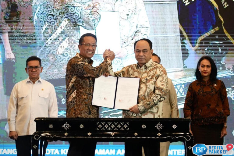 budi-arie-andi-agtas-tektokan-1000-koperasi-daftar-bareng-cuma-1-jam