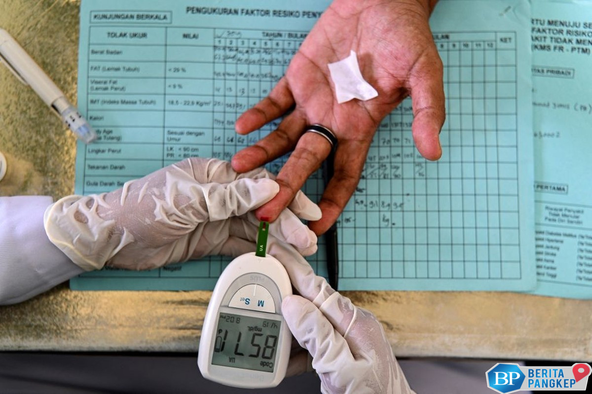 cek-segera-ini-tanda-kolesterol-tinggi-yang-terlihat-di-kuku