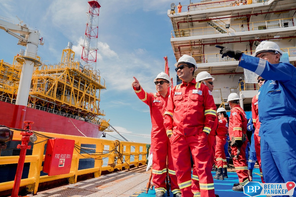 di-hadapan-prabowo-bahlil-sebut-ri-takkan-impor-bbm-solar-di-2026