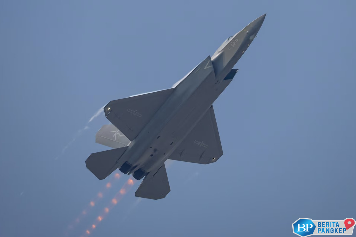 guncang-timur-tengah-sekutu-as-mau-beli-jet-tempur-canggih-china