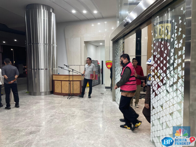 investor-publik-sritex-gigit-jari-duit-rp-119-t-terancam-hilang