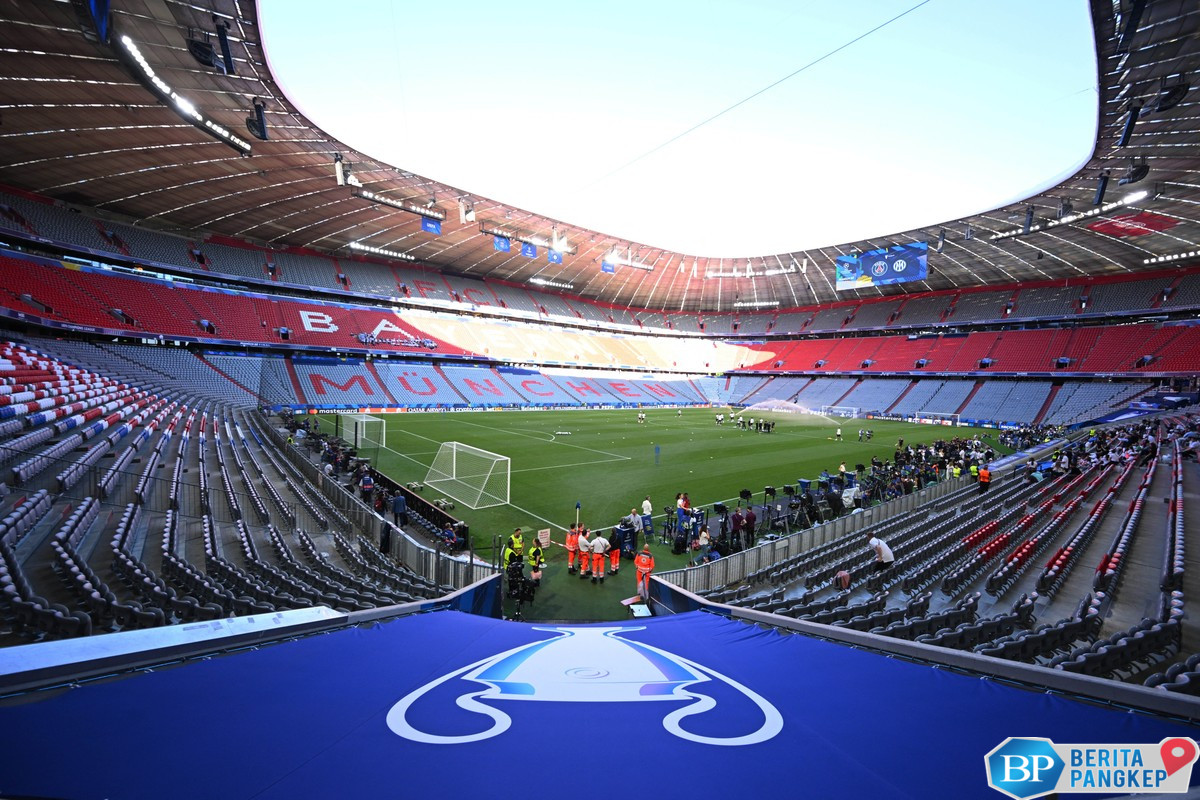 jelang-final-pemain-inter-milan-dan-psg-jajal-lapangan-allianz-arena
