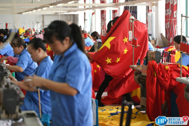 maha-kuat-china-laba-industri-naik-meski-dihantam-tarif-trump