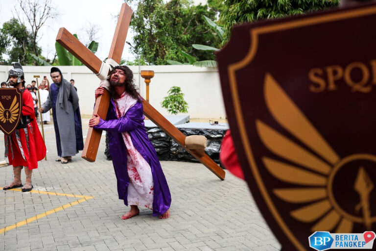 misteri-langit-terbuka-menelusuri-fakta-dan-tradisi-hari-kenaikan-yesus