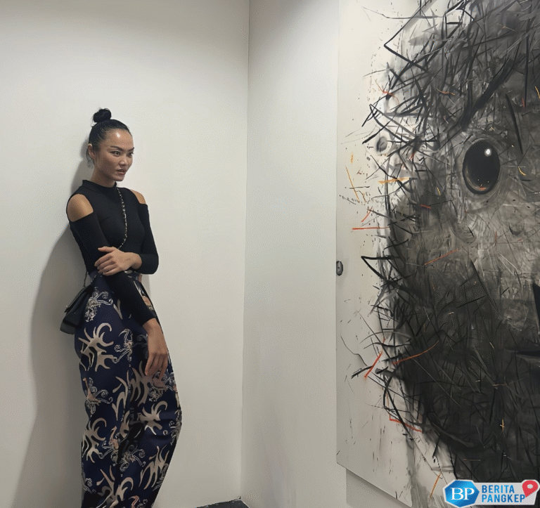 model-kelly-tandiono-jabat-national-director-miss-universe-indonesia