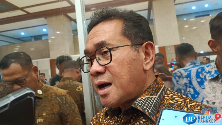 ri-diam-diam-intip-strategi-malaysia-dan-china-kalahkan-tarif-trump