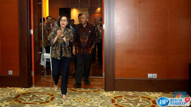 setoran-negara-melonjak-hampir-rp300-t-apbn-surplus-rp43-t