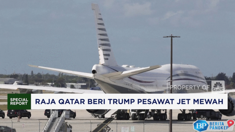 video-raja-qatar-beri-trump-pesawat-jet-mewah