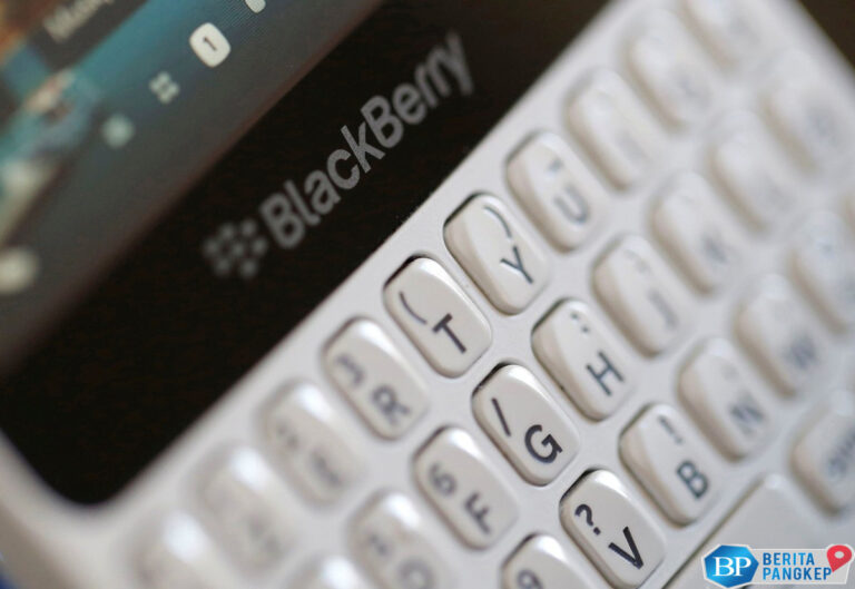 blackberry-bekas-mendadak-laku-keras-diburu-gen-z-iphone-bye