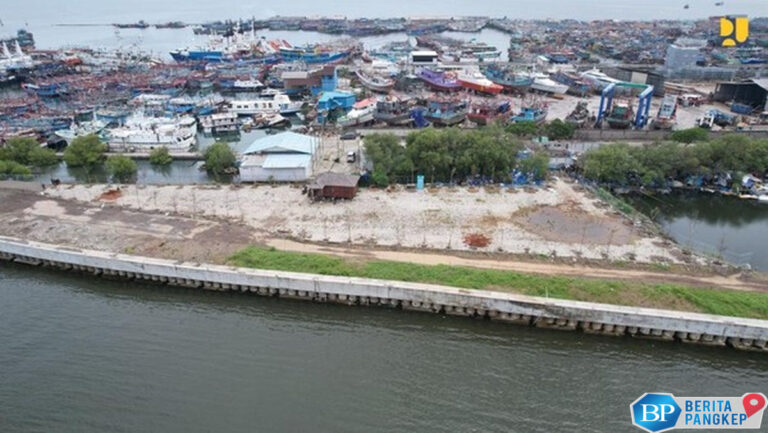 cegah-kiamat-jakarta-tanggul-ratusan-meter-dibangun-di-pinggir-laut