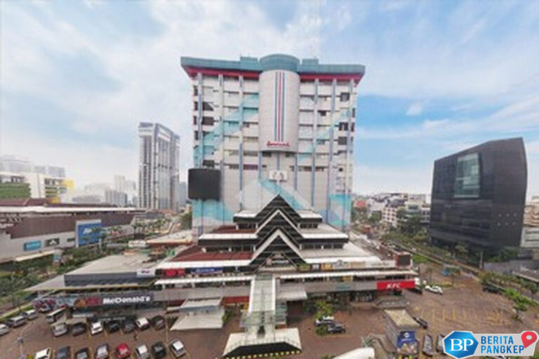 cerita-mal-pertama-di-ri-semua-barang-tak-boleh-dijual-mahal