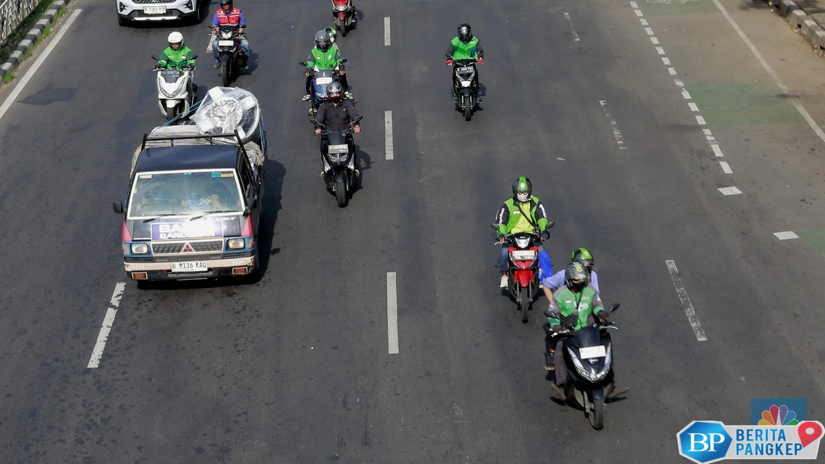 danantara-disebut-ikut-patungan-grab-buka-suara-soal-caplok-gojek