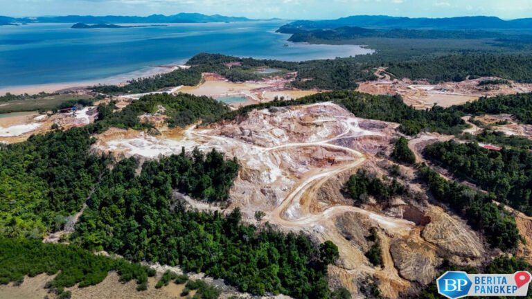 jadi-korban-tambang-ilegal-pulau-cantik-di-karimun-botak-pantai-rusak