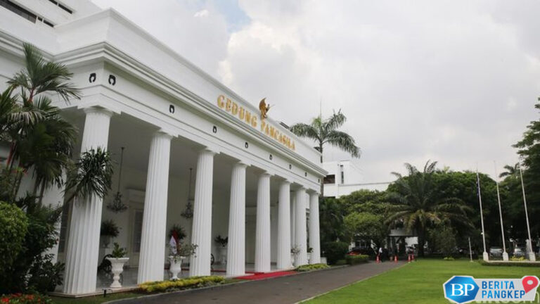 kbri-tehran-iran-siaga-i-wni-segera-dievakuasi