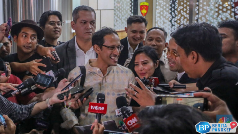 kejagung-cekal-nadiem-makarim-ke-luar-negeri-selama-6-bulan