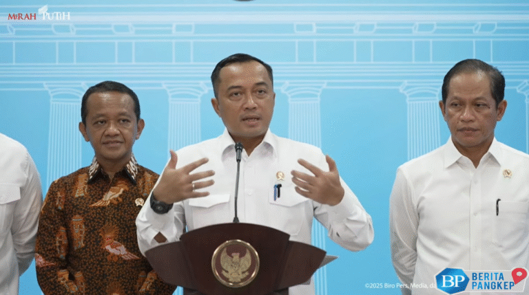 prabowo-cabut-4-izin-pertambangan-di-raja-ampat