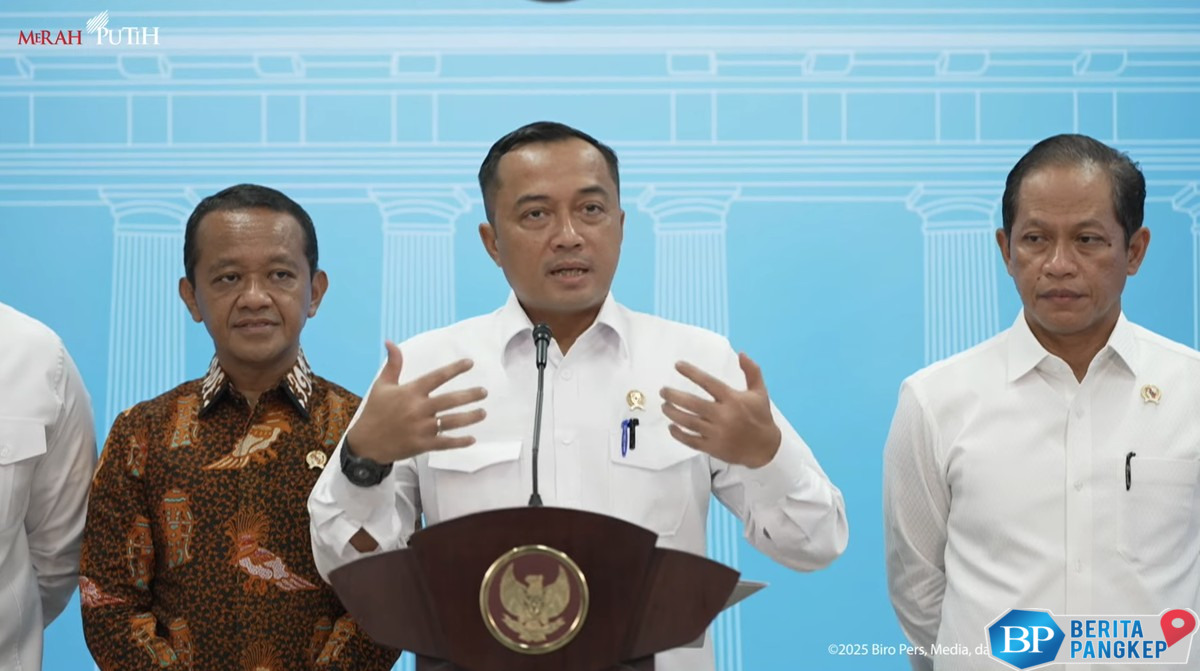 prabowo-cabut-4-izin-pertambangan-di-raja-ampat