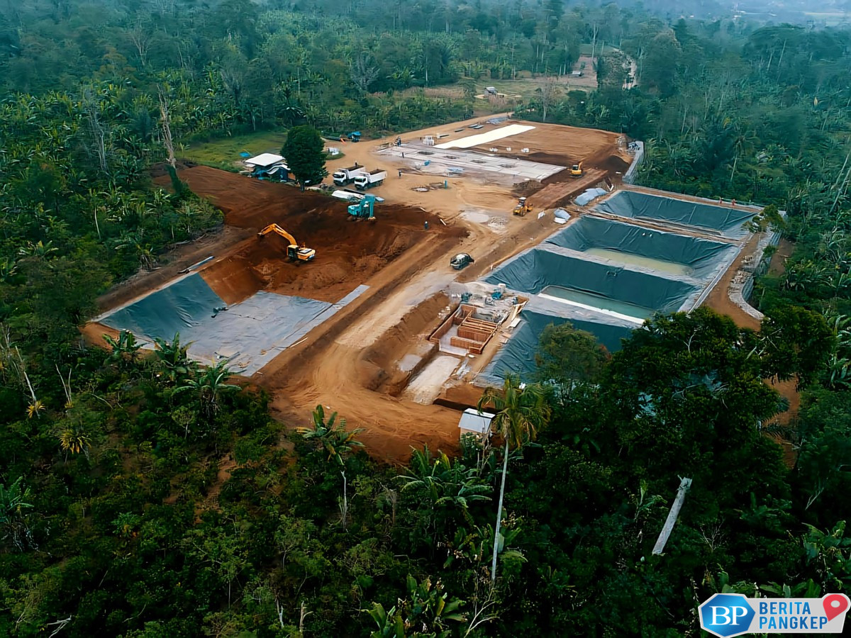 prabowo-resmikan-pembangkit-listrik-panas-bumi-pertamina-di-lampung