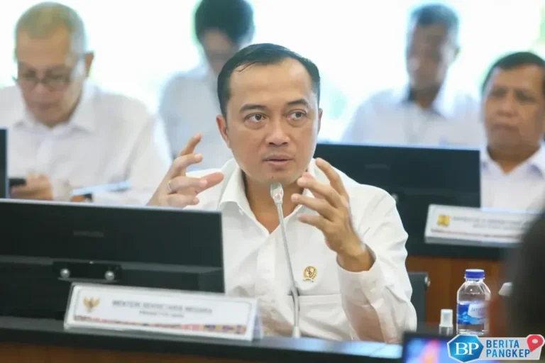 ramai-anggaran-mobil-dinas-pejabat-nyaris-rp-1m-istana-bilang-begini