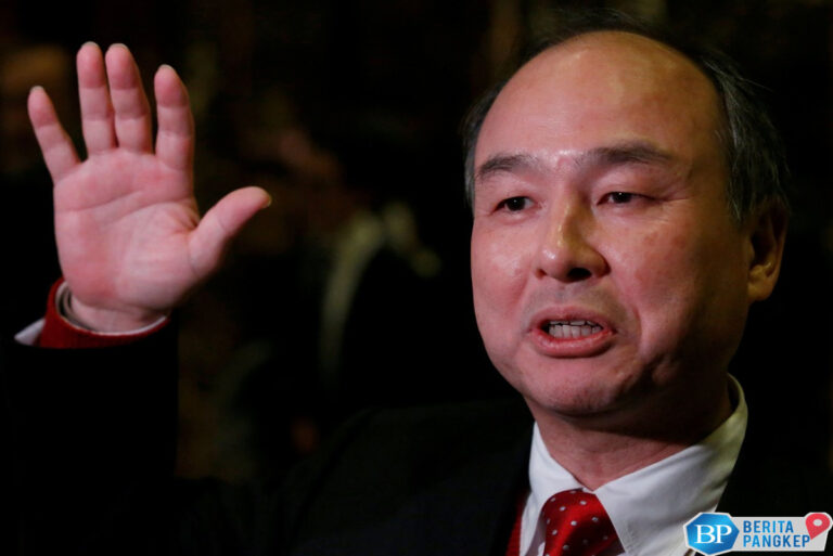 softbank-all-in-di-ai-mau-investasi-rp54116-triliun