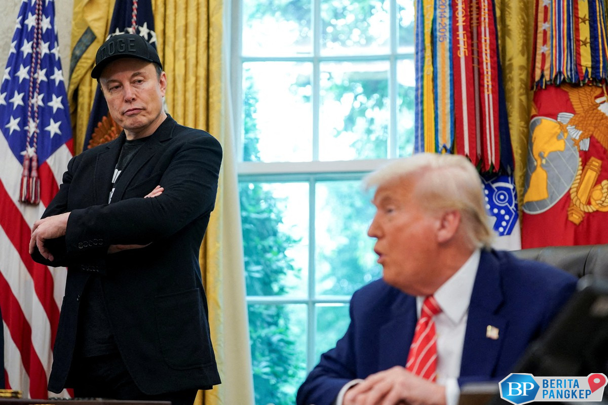 tendang-elon-musk-trump-kasih-proyek-triliunan-ke-pencipta-chatgpt