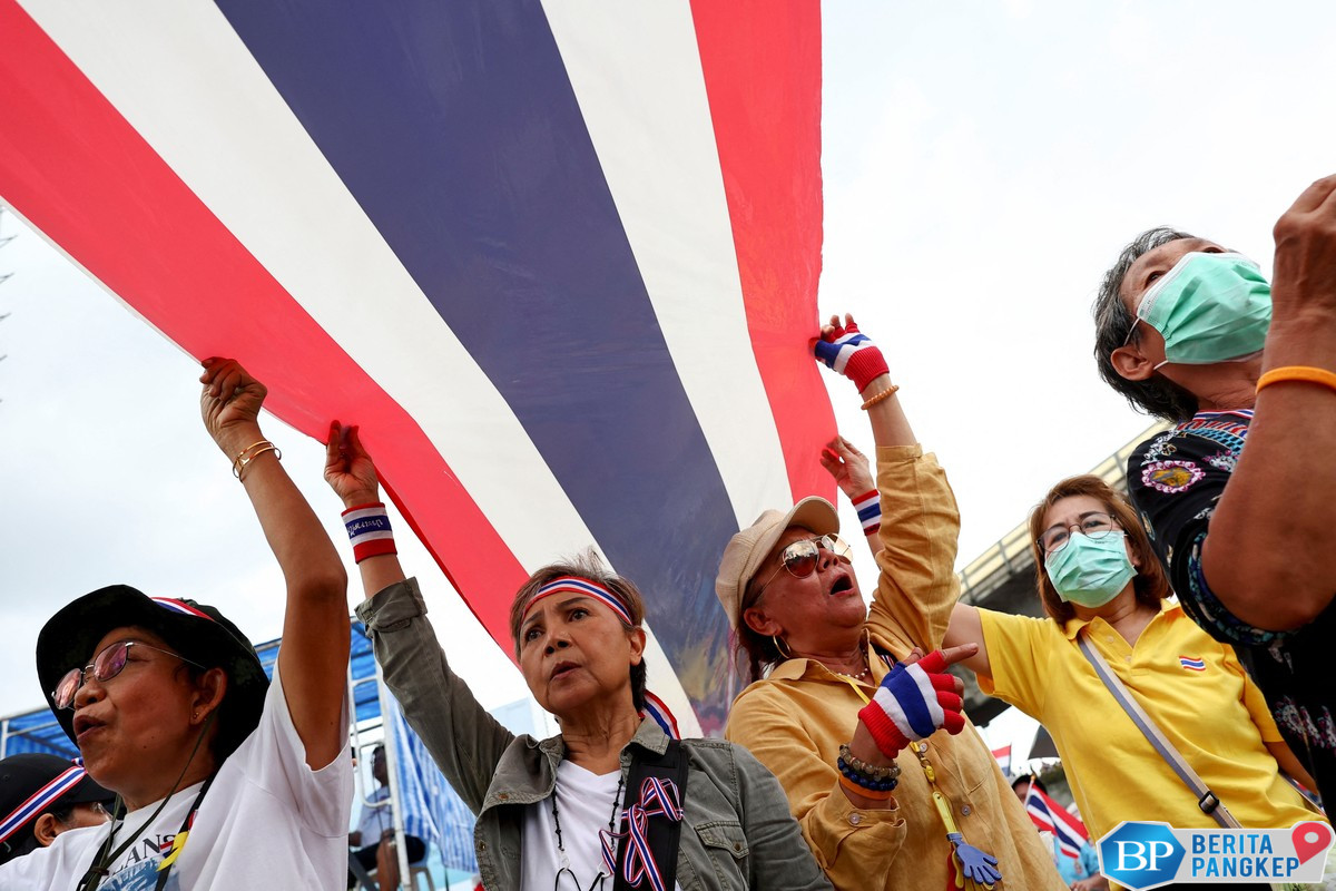 thailand-tetangga-ri-yang-berada-di-jurang-krisis