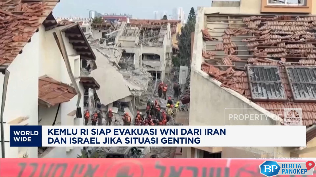 video-kemlu-siap-evakuasi-wni-dari-iran-dan-israel-jika-situasi-genting