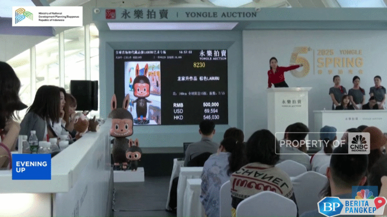 video-labubu-seharga-rp-24-miliar-terjual-di-china