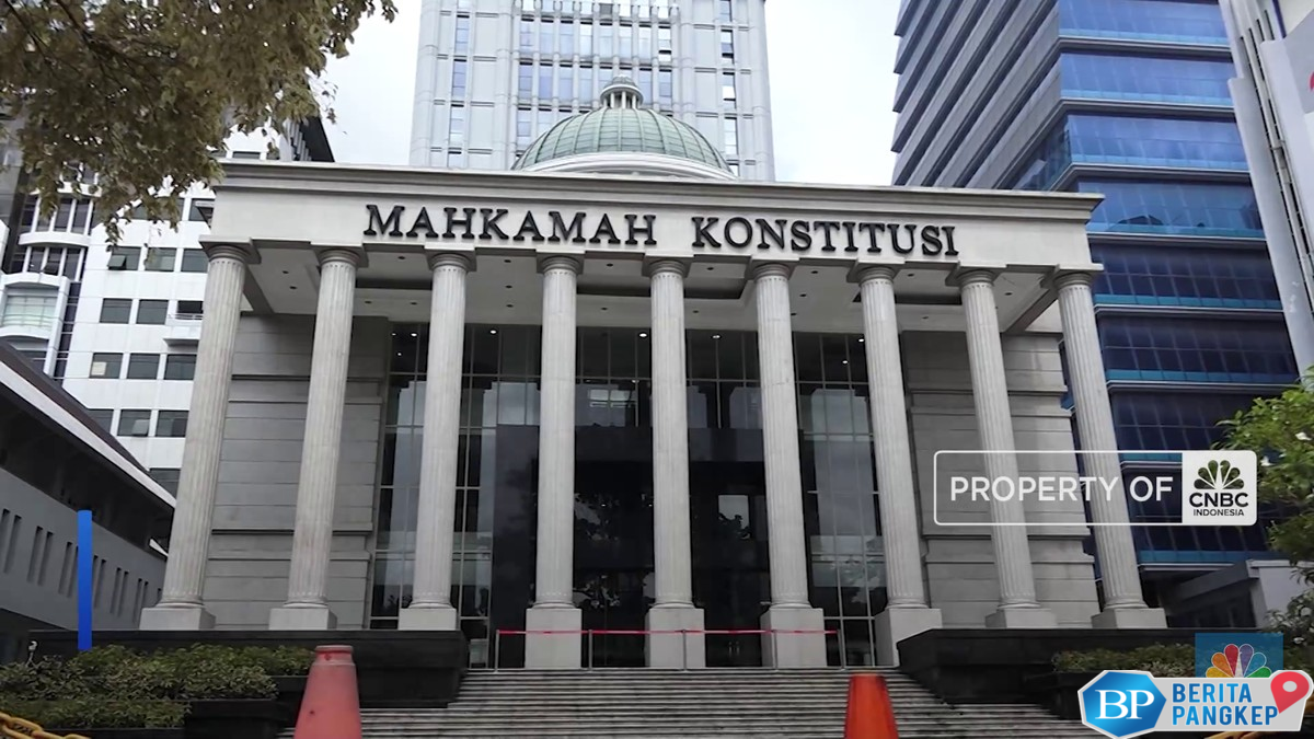 video-tok-mk-putuskan-pemilu-nasional-dan-pilkada-dilakukan-terpisah