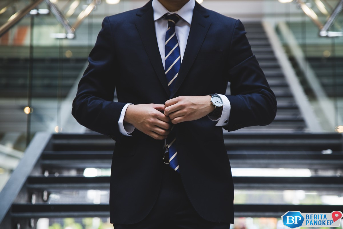 10-ceo-dengan-gaji-paling-tinggi-di-dunia-no1-bukan-google