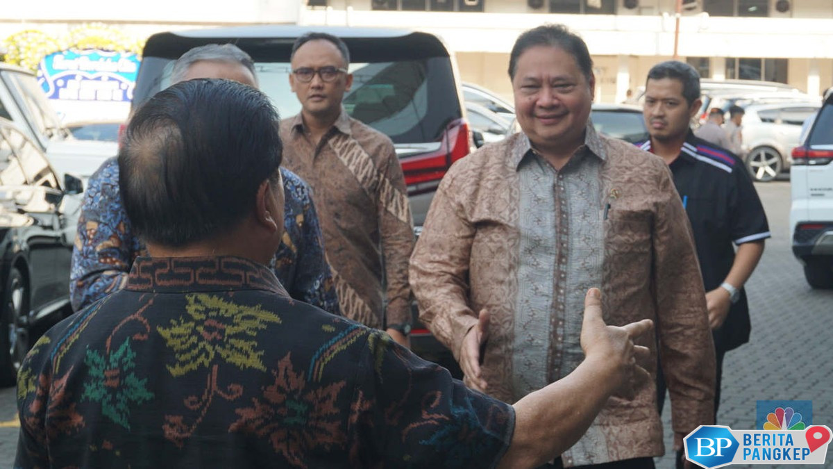 airlangga-masih-tunggu-kepastian-soal-tarif-dagang-as