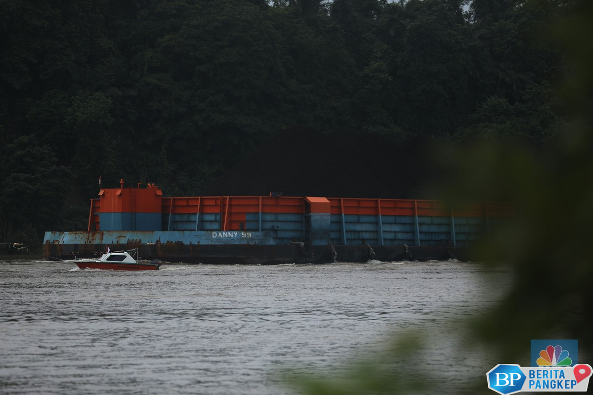 batu-bara-dihantam-2-pukulan-sekaligus-harga-terkapar