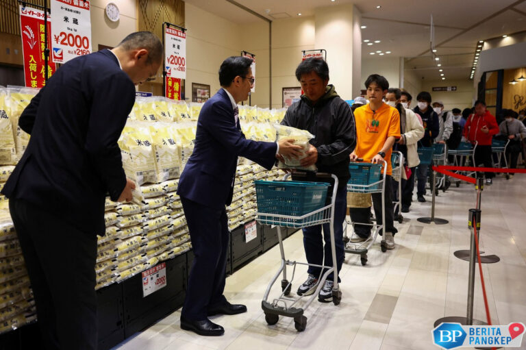 harga-beras-jepang-melejit-99-pm-ishiba-di-ujung-tanduk
