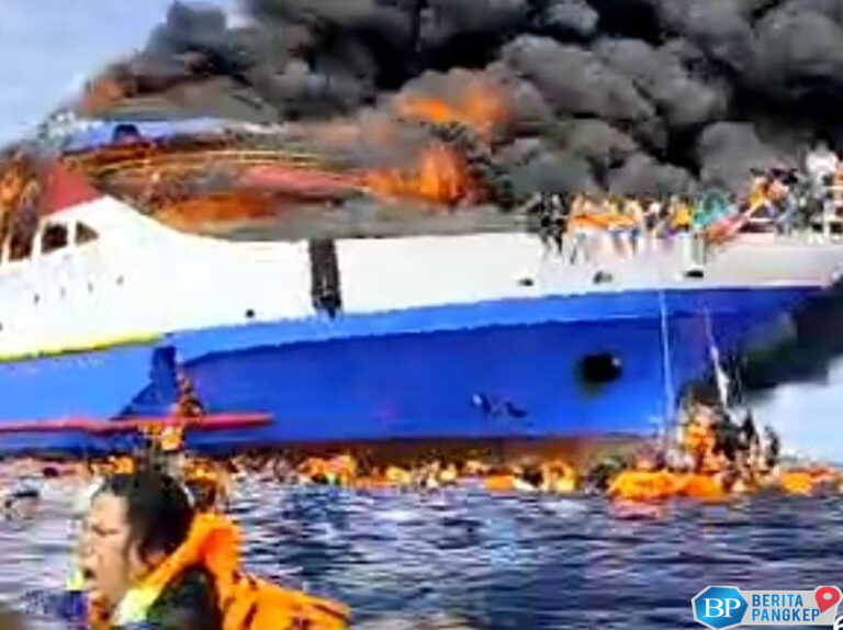 km-barcelona-5-terbakar-di-talise-kemenhub-kerahkan-tim-evakuasi