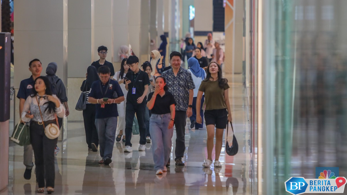 mal-cuma-ramai-saat-jam-makan-pengusaha-beberkan-dampaknya