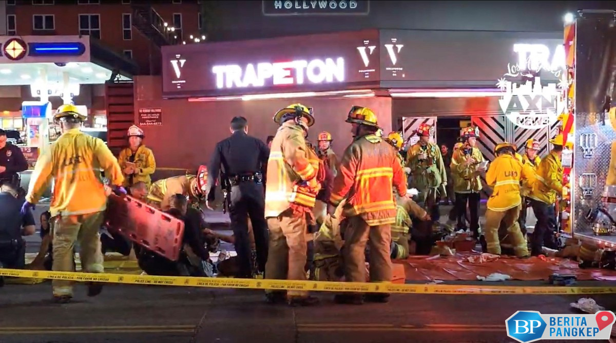 mobil-tabrak-kerumunan-di-depan-klub-malam-sopir-langsung-ditembaki